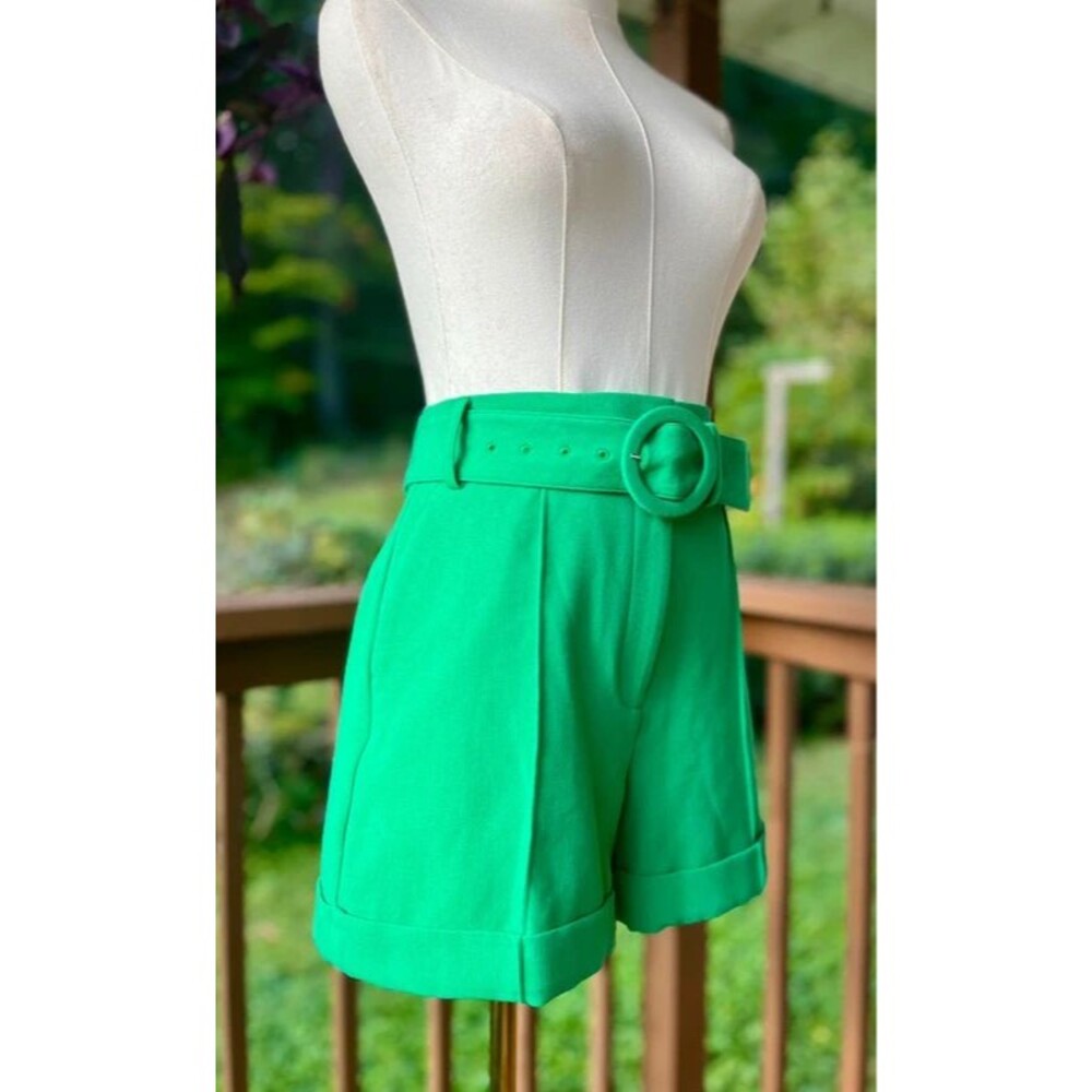 Express Size 4 Green High Rise Belted Pleated Shorts Statement Buckle